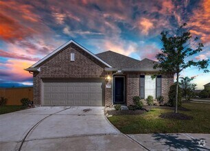 Building Photo - 2411 Ocean Key Dr