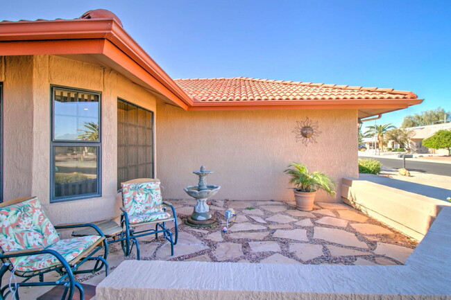 Building Photo - 14743 W Yosemite Dr