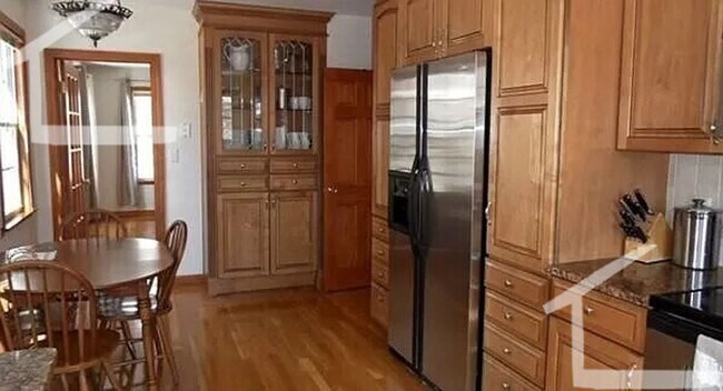 Building Photo - Charming Brookline Home