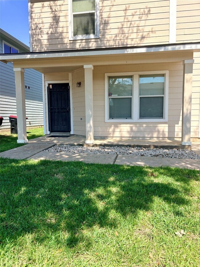 Foto del edificio - 7806 Maverick Trace Ln