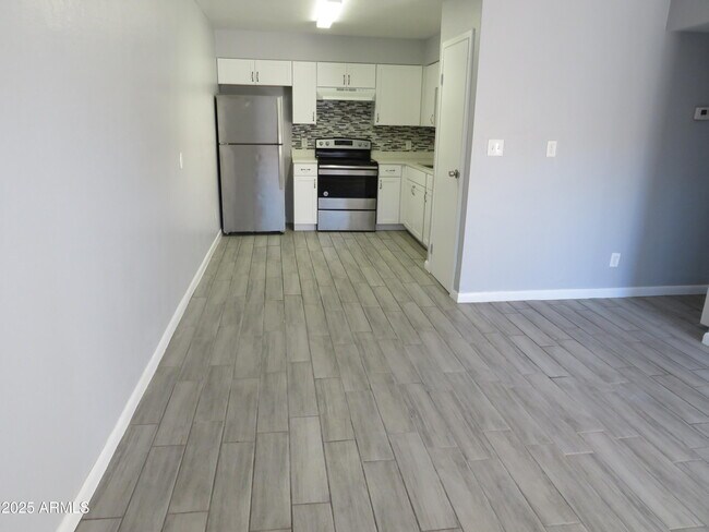 Foto del edificio - 2726 E Tierra Buena Ln