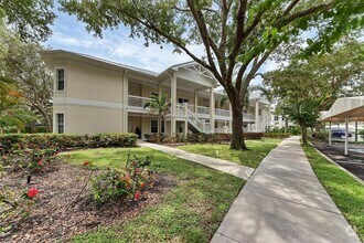 Building Photo - 3702 54th Dr W