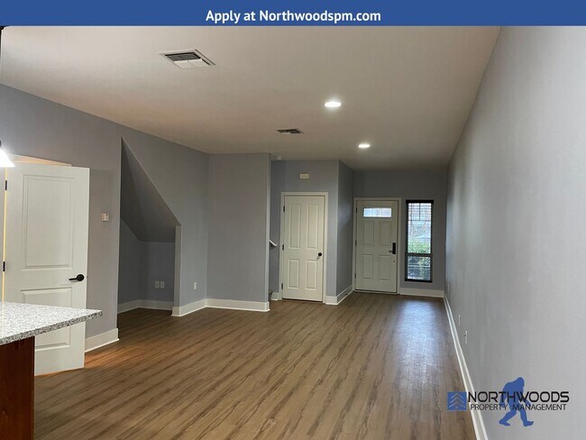 Building Photo - 157 Casey Way