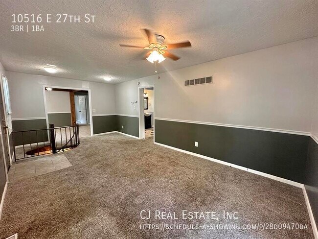 Foto del edificio - 10516 E 27th St