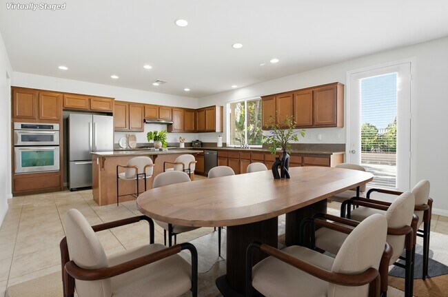 Foto del edificio - 1059 Vista Pointe Blvd