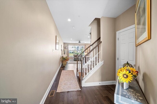 Foto del edificio - 317 Ridgewood Dr