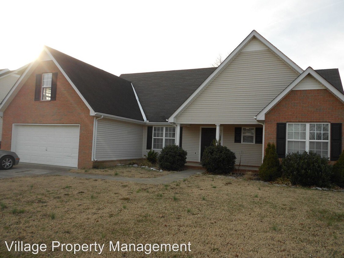 Primary Photo - 3 br, 2 bath House - 823 Hammersmith Drive