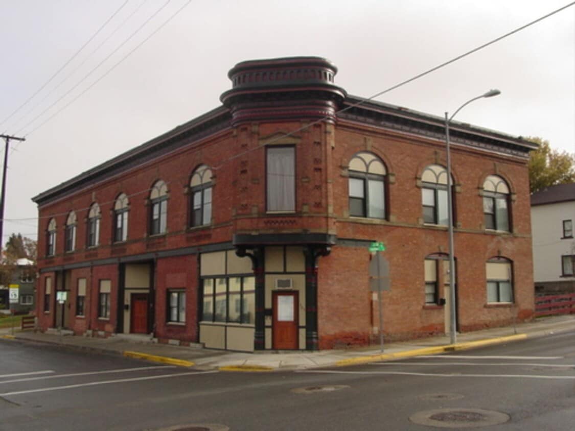 Primary Photo - Harvard Building