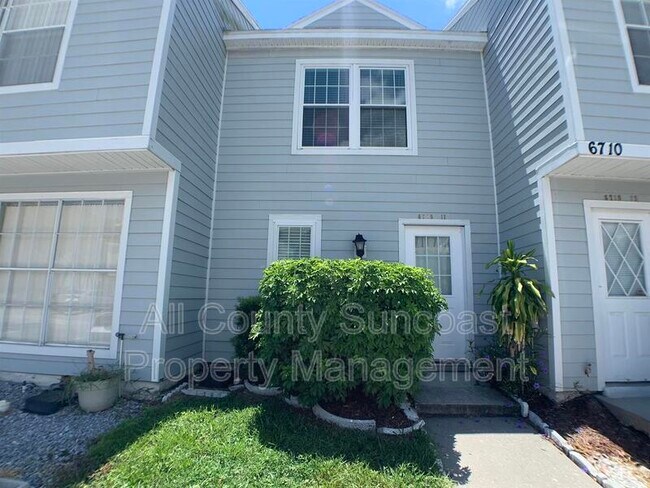 Building Photo - 6710 121st Ave N