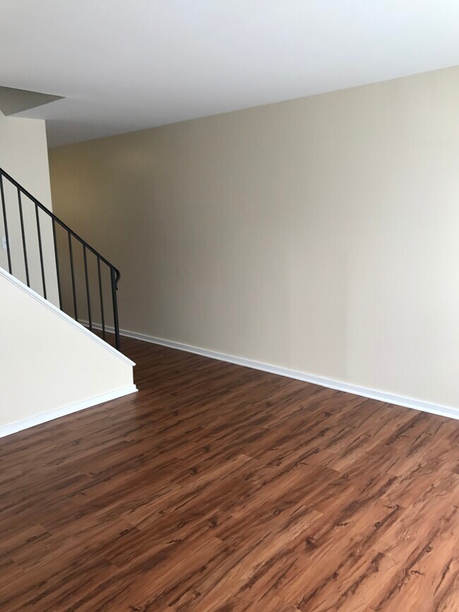 Building Photo - 508 Berkshire Ln