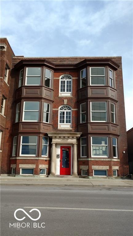 Building Photo - 829 N Pennsylvania St