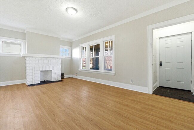 Foto del edificio - 13806 Coit Rd