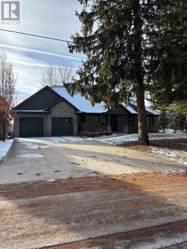 Building Photo - 42267 Southdale Line