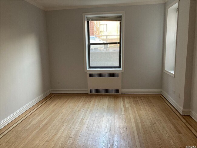 Building Photo - 21 Barstow Rd