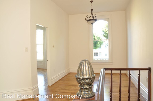 Building Photo - 1579 Dolores St