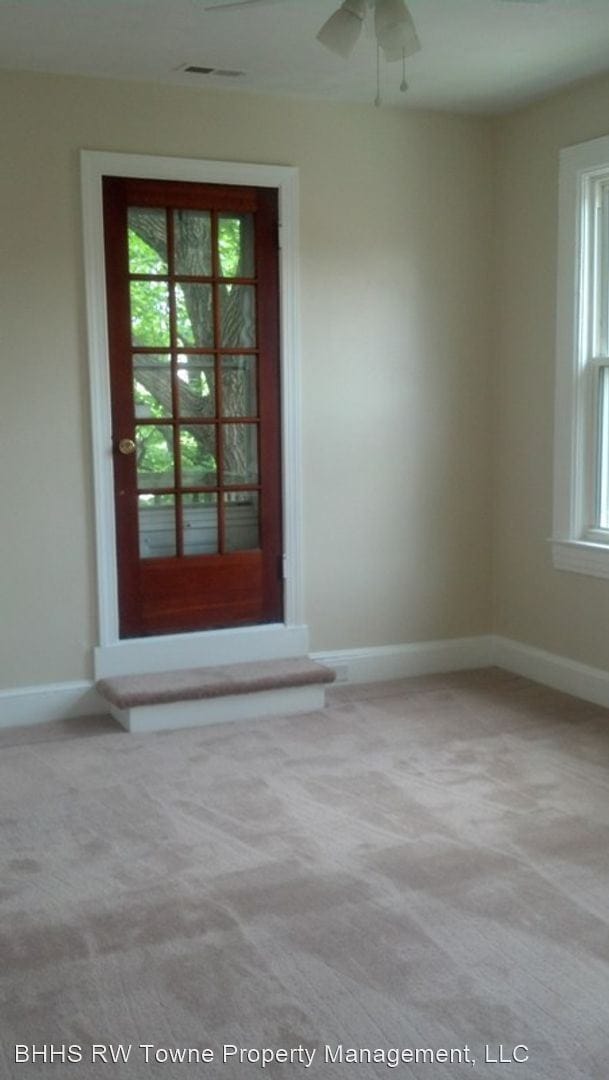 Building Photo - 4 br, 2 bath House - 917 Spotswood Avenue