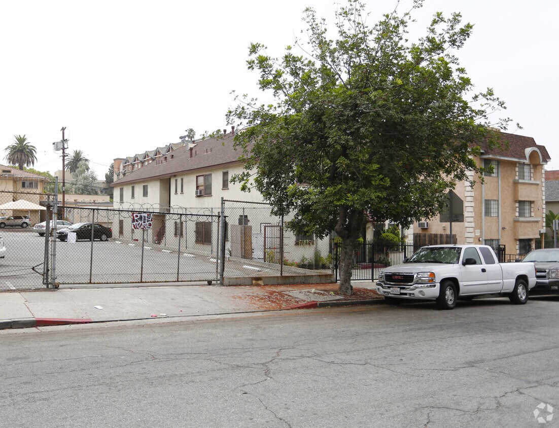 Foto del edificio - 314 S Reno St