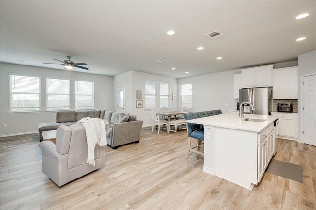 Foto del edificio - 11813 Caithness Way