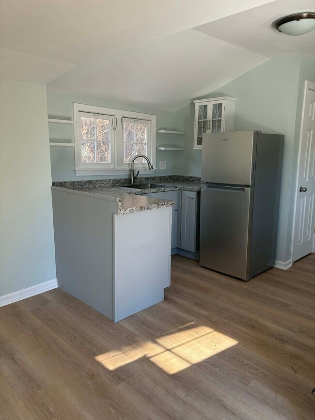 Building Photo - 11 West St