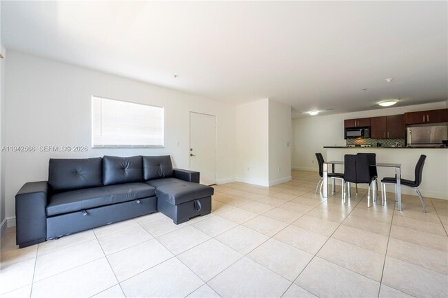 Foto del edificio - 4147 Stirling Rd