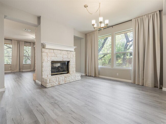 Foto del edificio - 12304 Torrance Ct