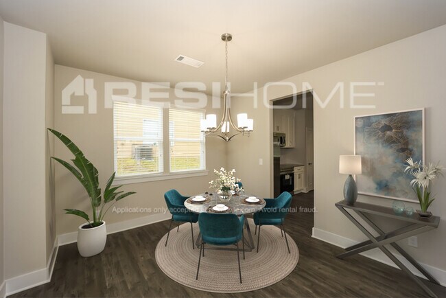 Building Photo - 8620 Guthrie Dr
