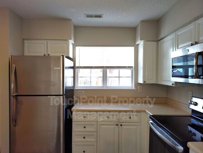 Foto del edificio - 4122 Melrose Club Dr