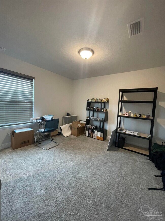 Building Photo - 7130 Sonny Dr