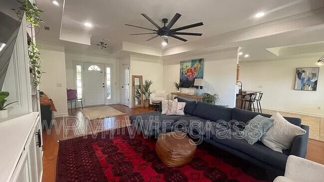 Foto del edificio - 628 Joe Bruer Rd