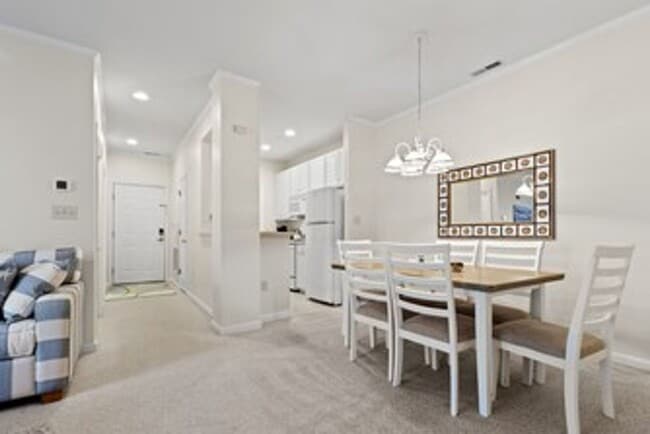 Building Photo - Beachside Condo for Rent – Rehoboth - $1,9...