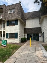 Building Photo - 5875 E Iliff Ave