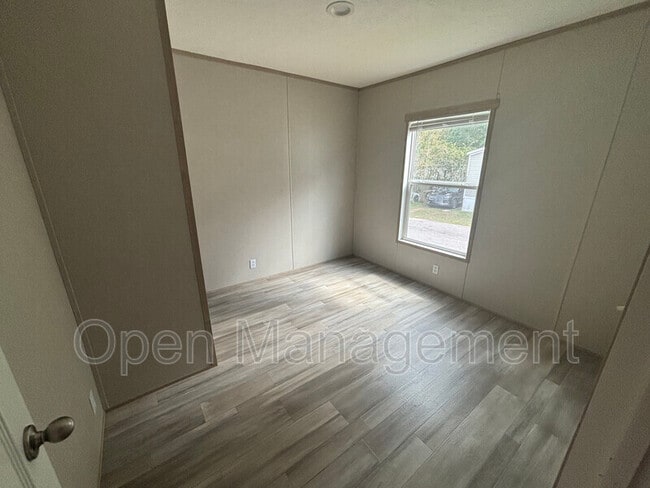 Foto del edificio - 356 Bayhead Dr