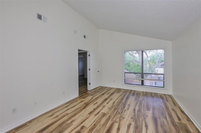 Building Photo - 13703 Sweetwater Cove Pl