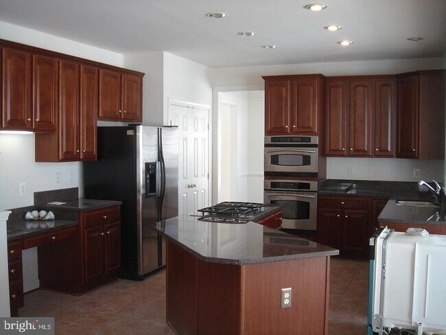 Foto del edificio - 11017 Baldwin Dr