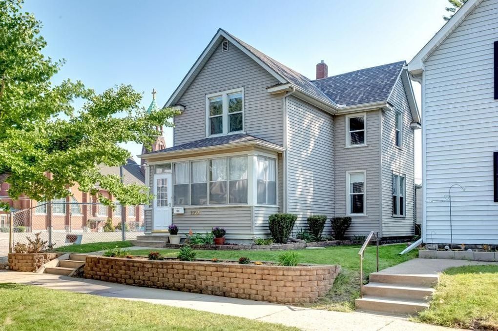 1128 N Woodbridge St, Saint Paul, MN 55117 House Rental in Saint Paul