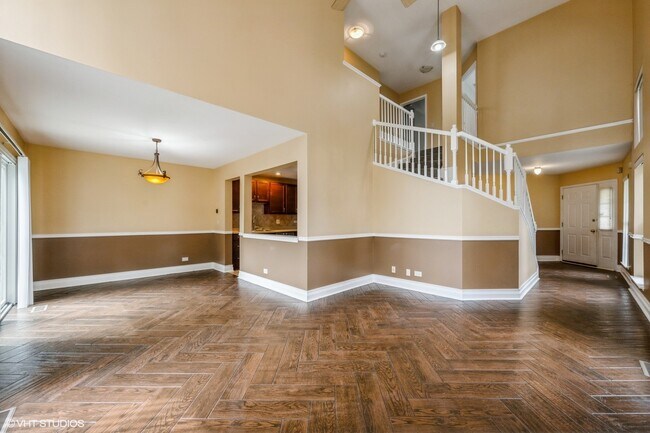 Foto del edificio - 8 Dellwood Ct