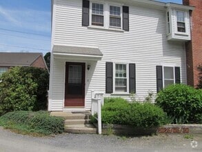 Building Photo - 42 Olcott Ln