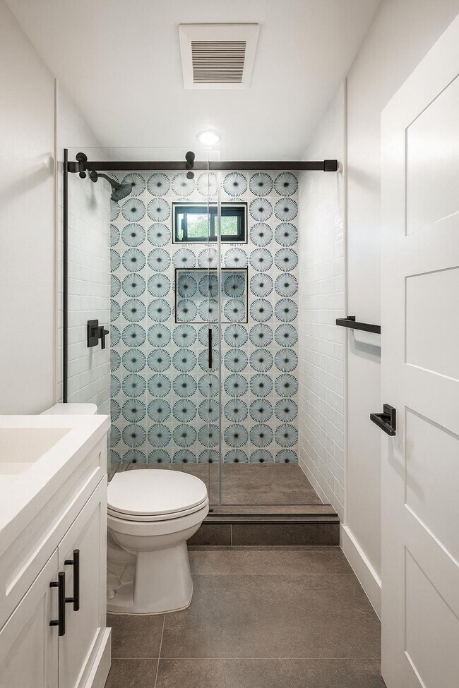 Foto del edificio - 5644 Oso Ave