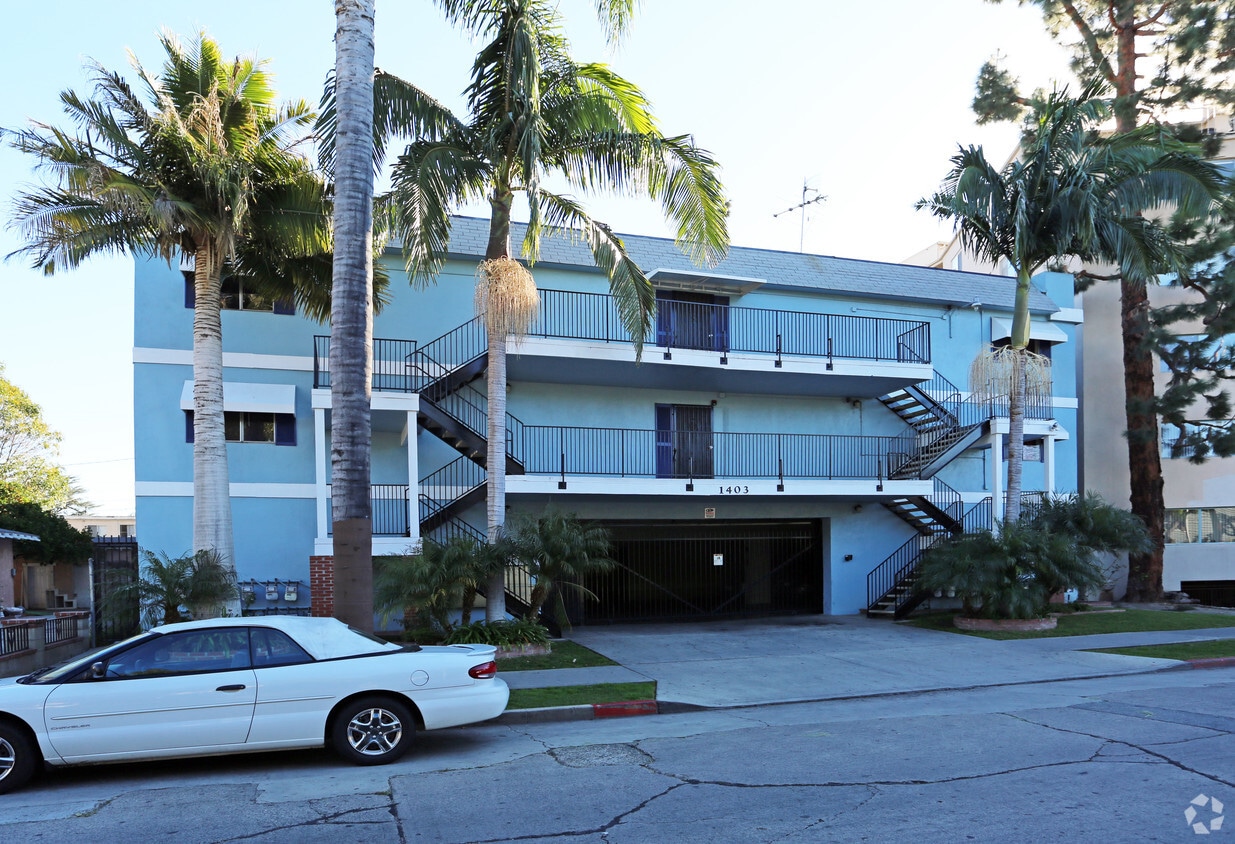 Building Photo - 1403 N Spurgeon St