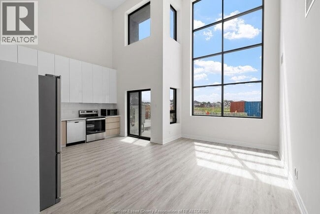 Photo du bâtiment - 7337 Meo Blvd