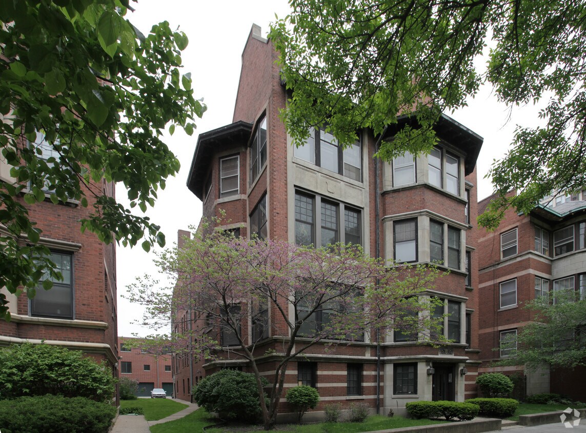 Foto del edificio - 5333 S Hyde Park Blvd