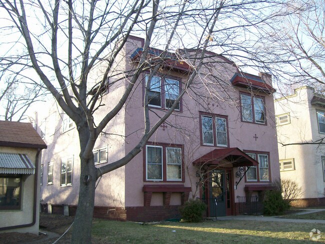 Building Photo - 4228 Cedar Ave S