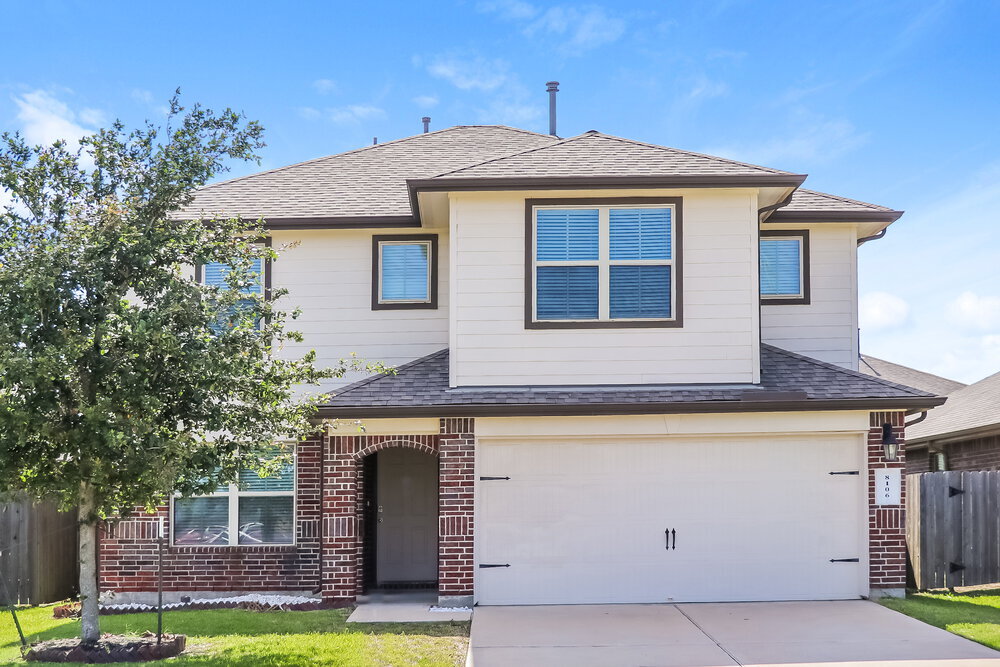 Foto principal - 8106 Fieldfare Dr