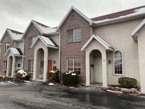 Building Photo - 865 N 500 W