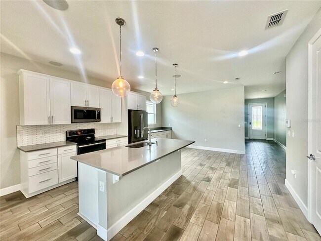 Foto del edificio - 710 Spring Creek Dr