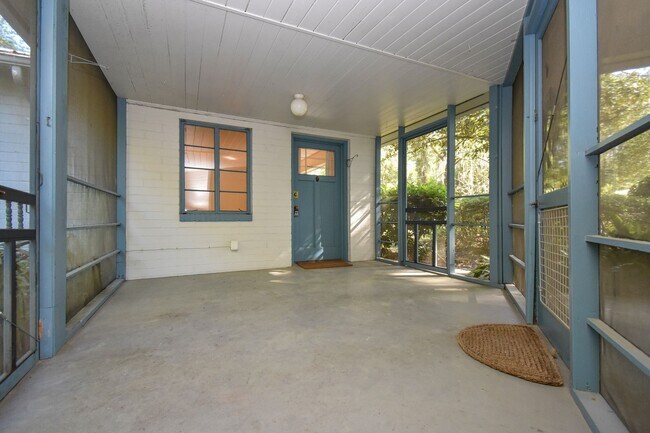 Foto del edificio - 3309 NW 3rd St