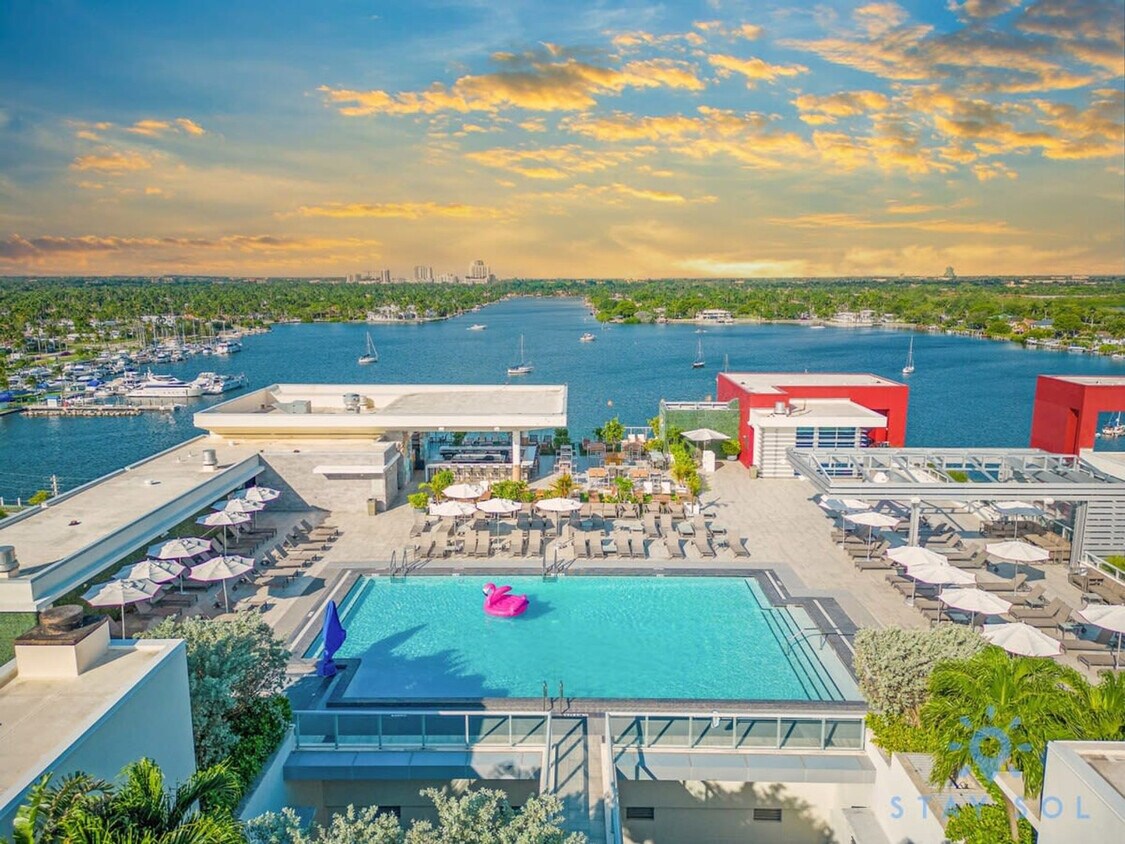 Foto principal - 777 N Ocean Dr