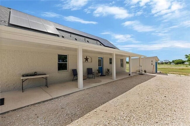 Building Photo - 300 Carmel Creekside Dr.