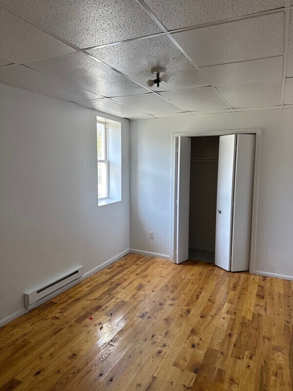 Foto principal - 721 Plum St