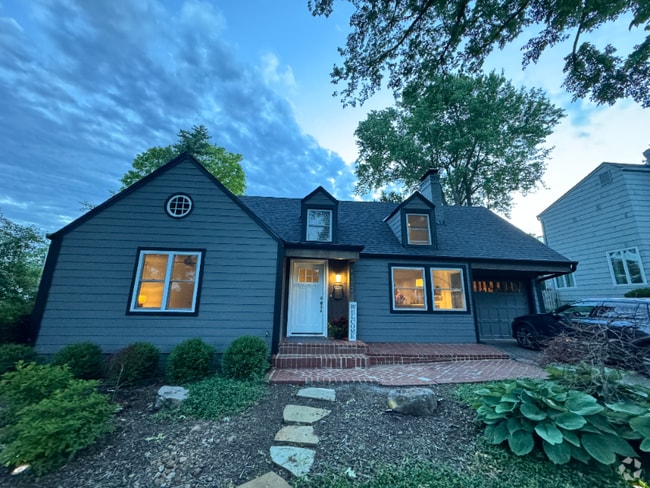 Building Photo - 5552 Belinder Ave